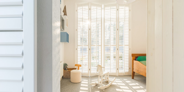 Puertas y Ventanas Insonorizadas de Aluminio / PVC Subirats · Contraventanas y Persianas a Medida
