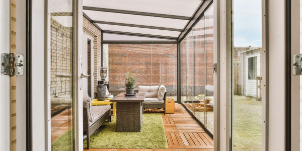 Puertas y Ventanas Insonorizadas de Aluminio / PVC Subirats · Cortinas de Cristal