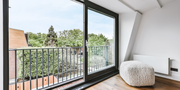 Puertas y Ventanas Seguridad de Aluminio / PVC Olivella · Puertas Correderas a Medida